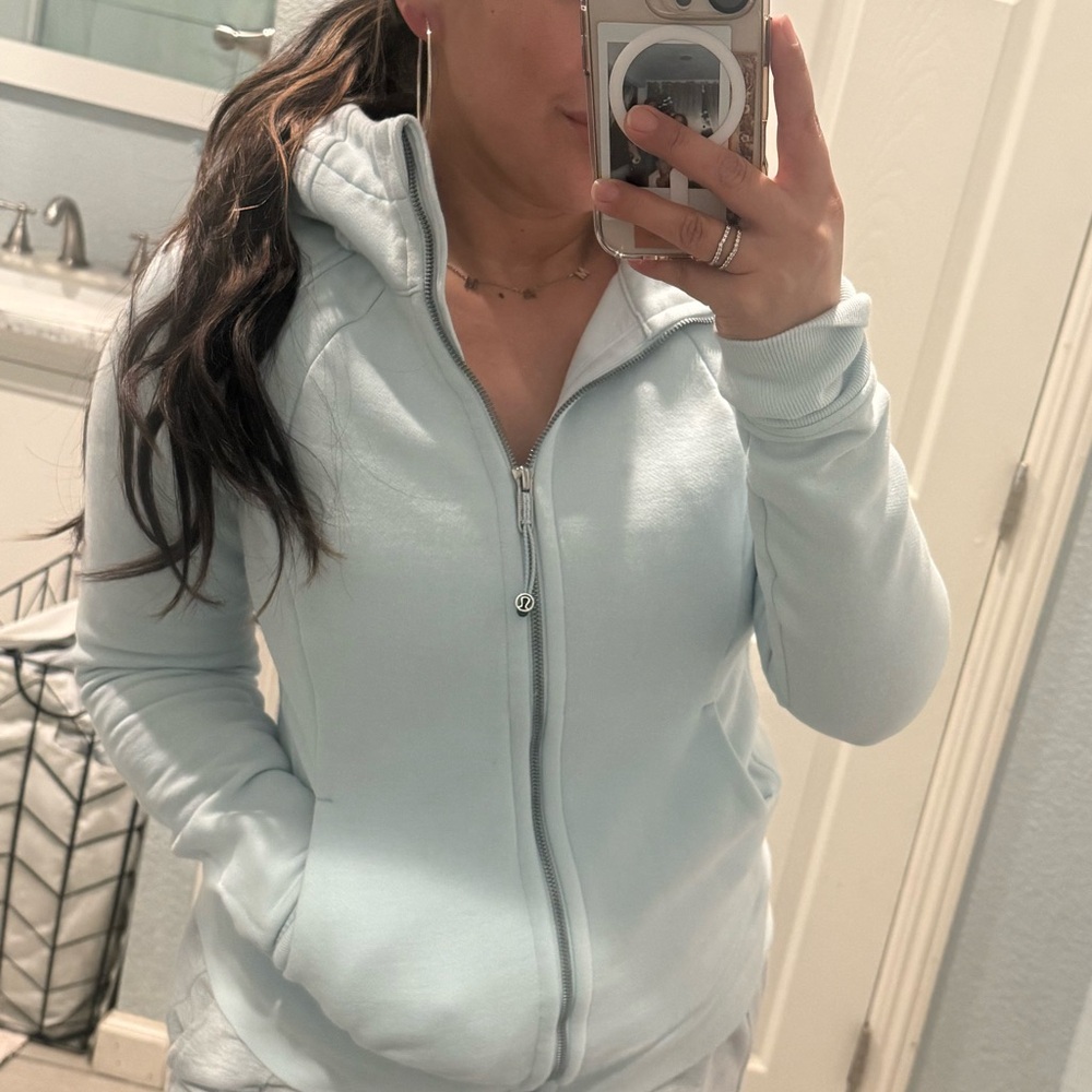 Lululemon scuba zip up hoodie baby blue - Picture 14 of 15